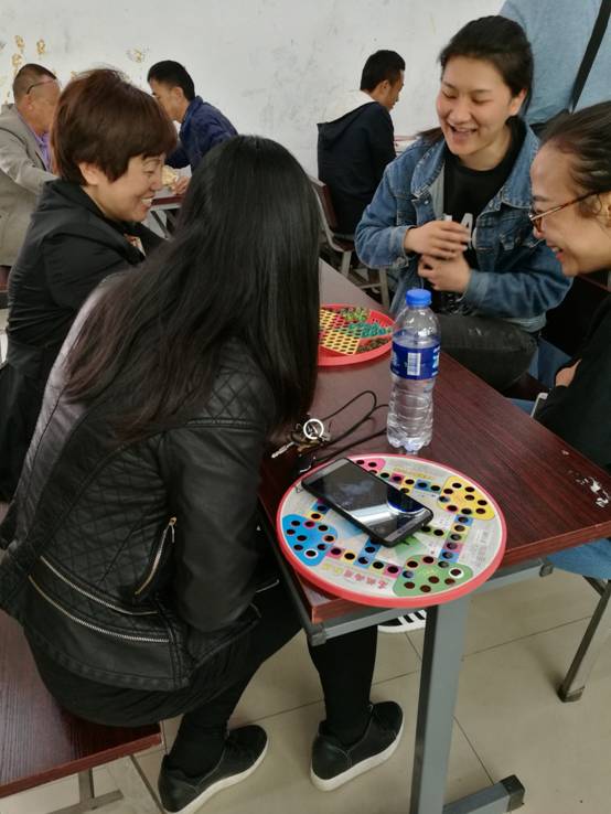 教工跳棋 (2).jpg